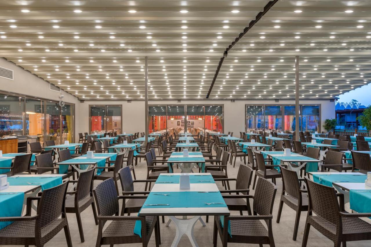 Side Crown Sunshine Ultra All Inclusive Bagian luar foto